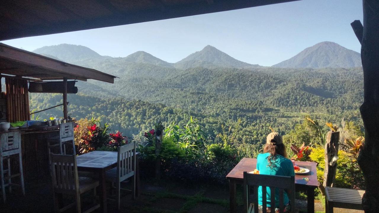 Made Oka Homestay And Warung มุนดุก ภายนอก รูปภาพ