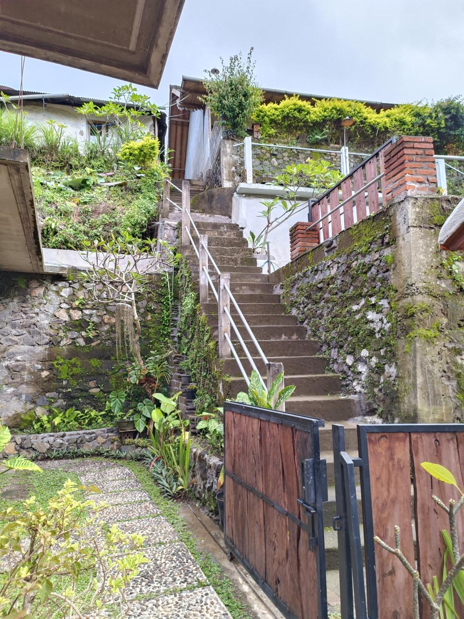 Made Oka Homestay And Warung มุนดุก ภายนอก รูปภาพ